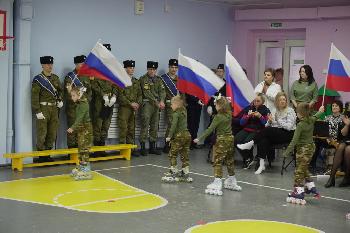 Специалисты АО "Златмаш" приняли участие в военно-патриотическом мероприятии